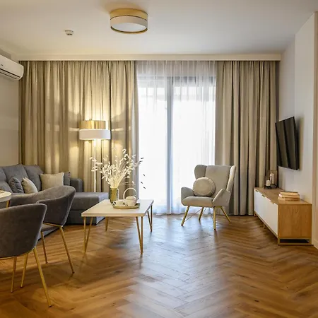 Apartment Park *