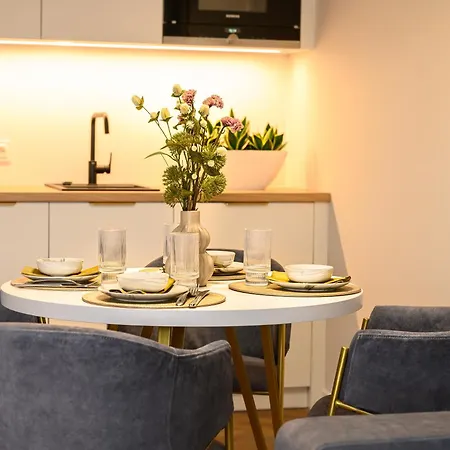 Park Apartment